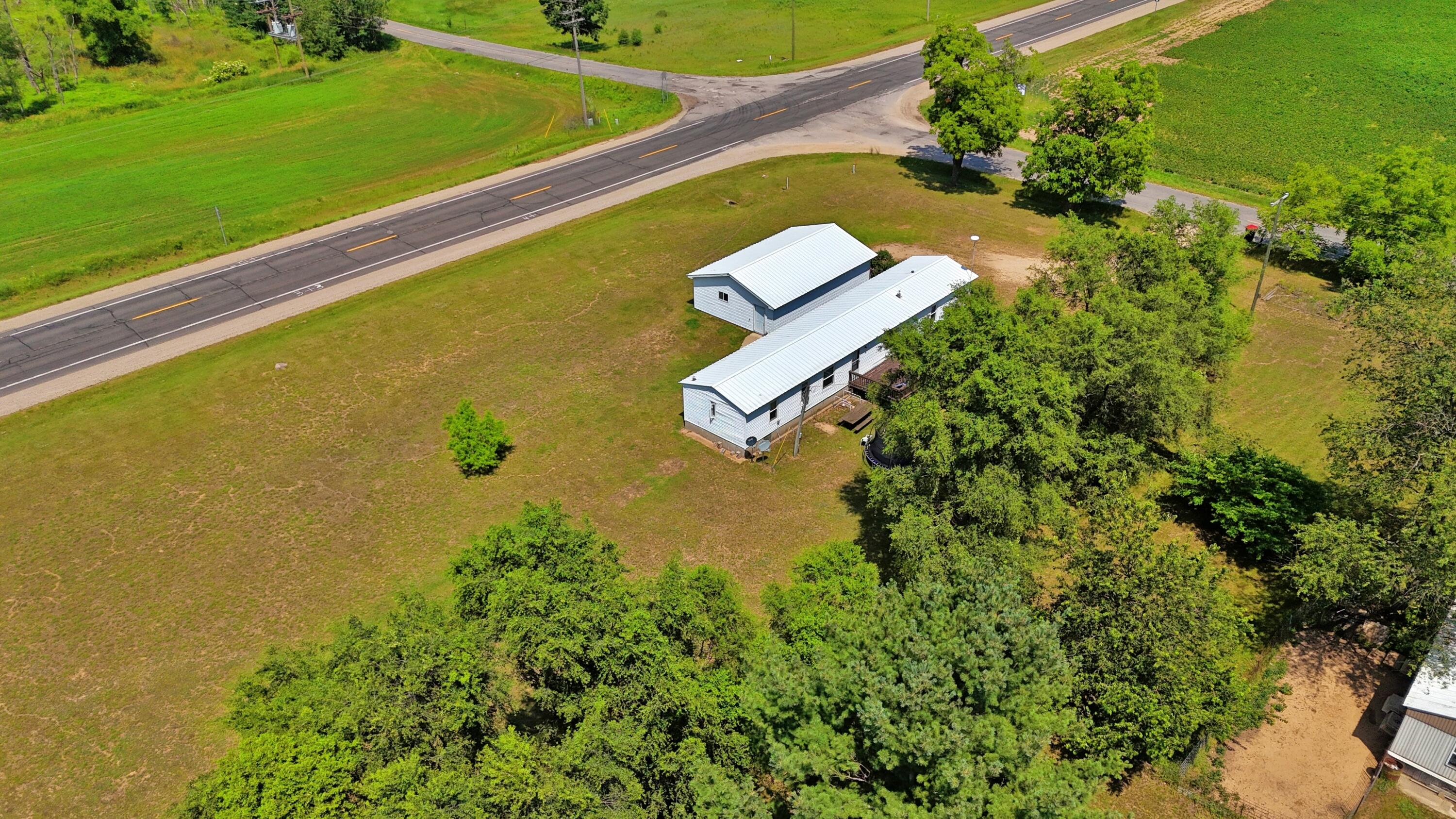9479 North Bailey Road Howard City, MI 49329 - Photo 13 of 14 0011_D