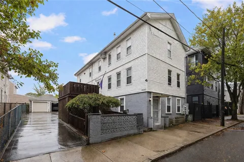 $1,295,000 | 41 East Transit Street, Providence, RI 02906