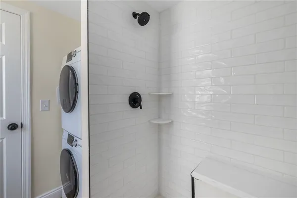 $1,295,000 | 41 East Transit Street, Providence, RI 02906