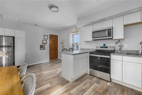 $1,295,000 | 41 East Transit Street, Providence, RI 02906