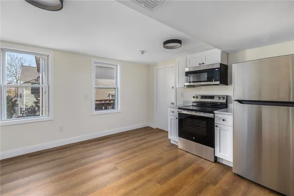 $1,295,000 | 41 East Transit Street, Providence, RI 02906