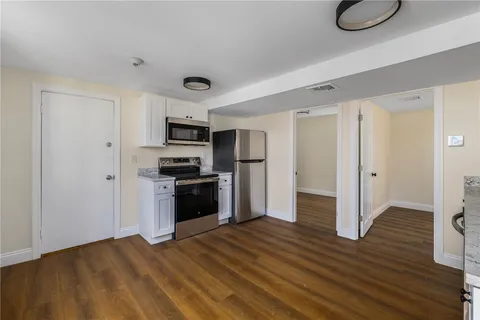 $1,295,000 | 41 East Transit Street, Providence, RI 02906