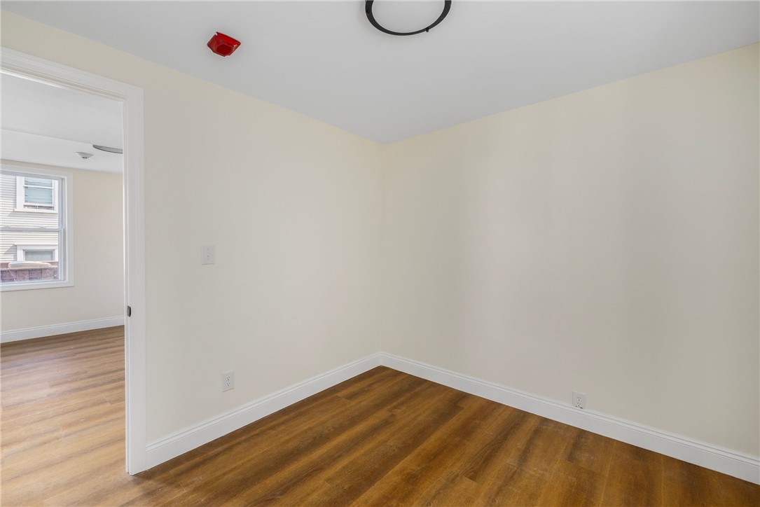 41 East Transit Street Providence, RI 02906 - Photo 9 of 22