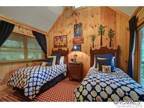 869 Boiling Springs Road Sapphire, NC 28774 - Photo 10 of 15 Gallery Image 10