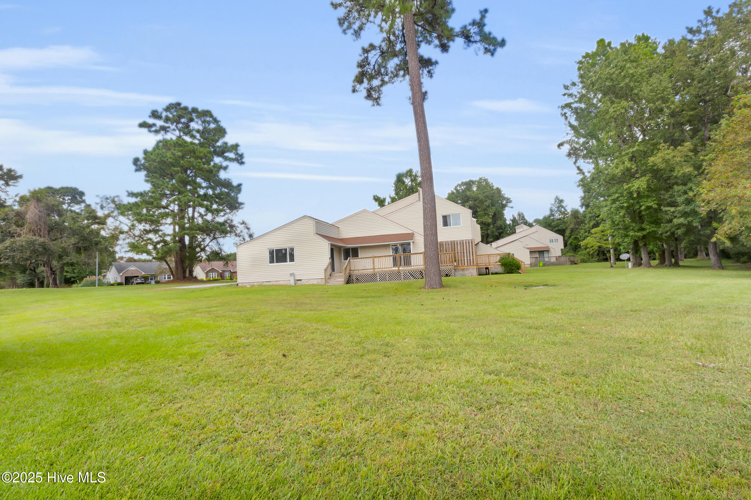 125 Pirates Road, Unit 8 New Bern, NC 28562 - Photo 17 of 30 23_6