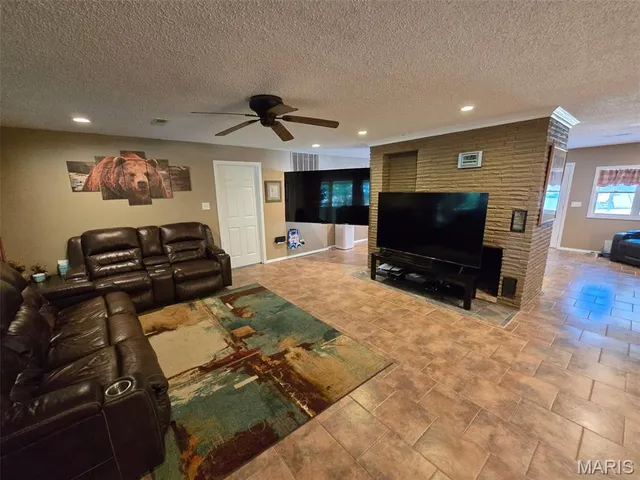 $479,900 | 2615 Maria Louise Lane, Cape Girardeau, MO 63701