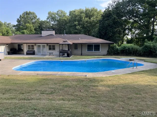 $479,900 | 2615 Maria Louise Lane, Cape Girardeau, MO 63701