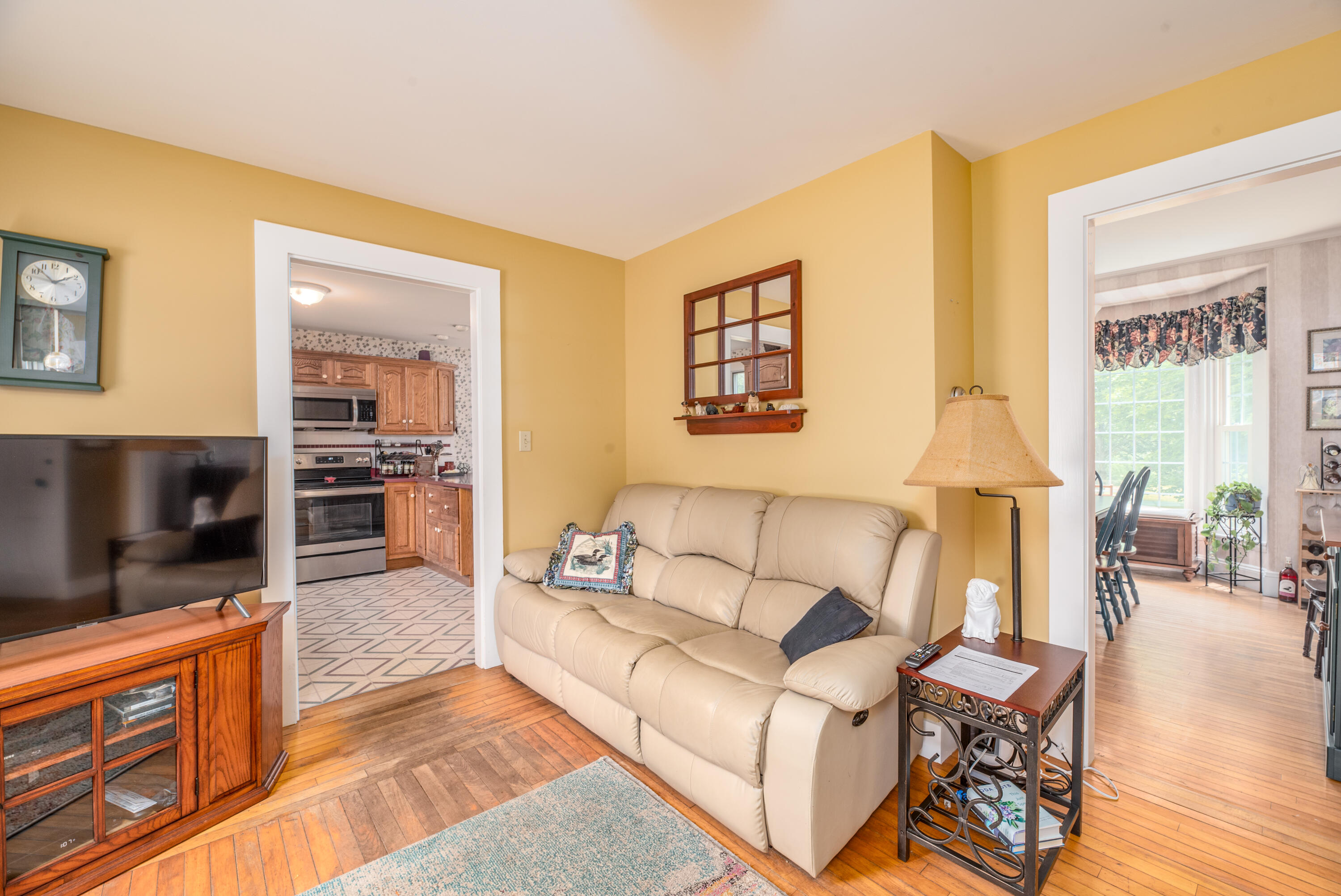 68 Whitefield Road Pittston, ME 04345 - Photo 12 of 33 Interior5
