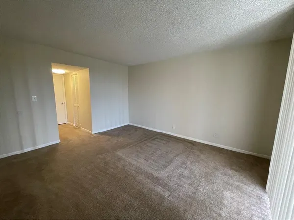 $1,875 | 740 South Federal Highway, Unit 312, Pompano Beach, FL 33062