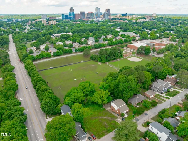 a view of washer and dryer
