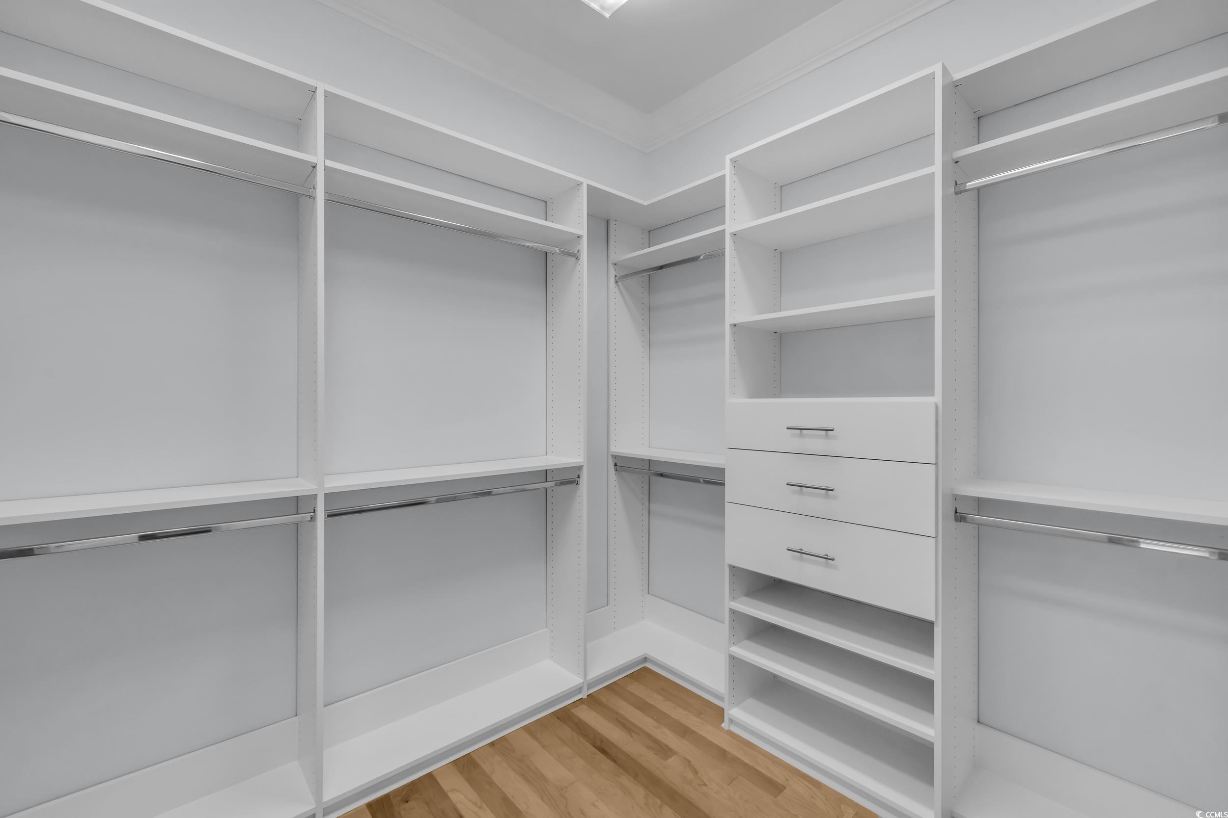 511 Rice Bluff Road Pawleys Island, SC 29585 - Photo 23 of 40 Custom shelving