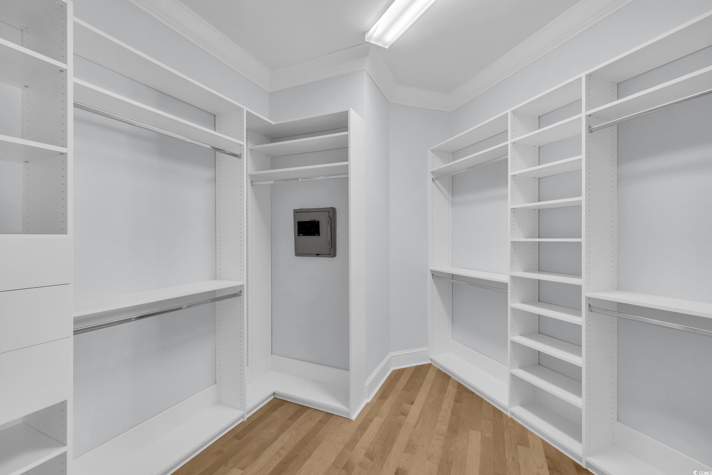 511 Rice Bluff Road Pawleys Island, SC 29585 - Photo 24 of 40 Custom shelving