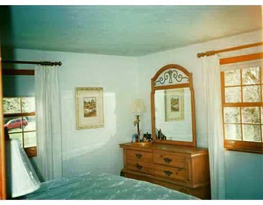 179 Logan Road Gibsonia, PA 15044 - Photo 7 of 8 Master Bedroom.
