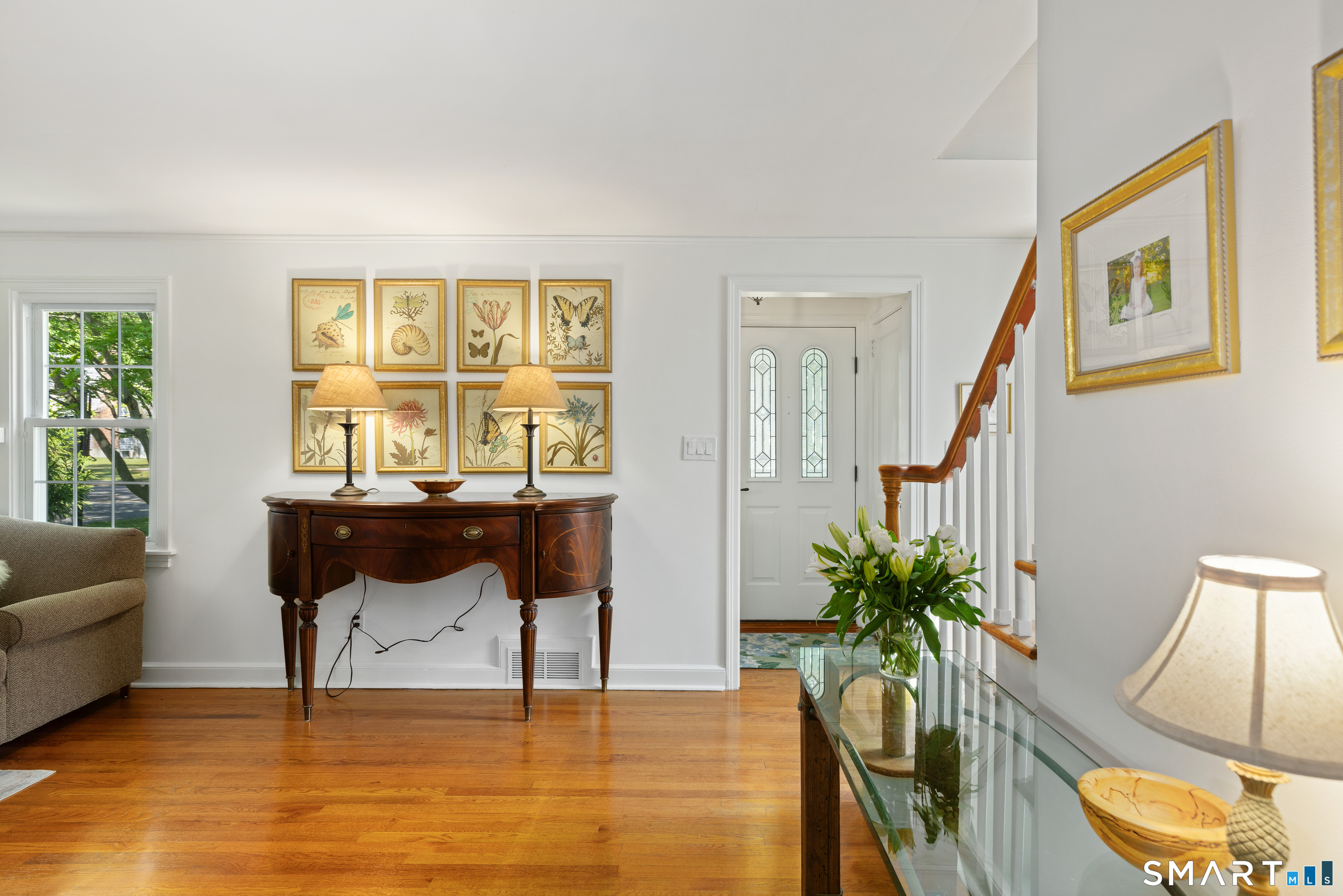 179 Lawrence Road Fairfield, CT 06824 - Photo 2 of 37