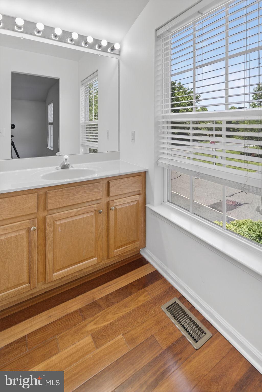 28 Sutton Court Pennington, NJ 08534 - Photo 35 of 45