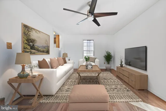 $399,900 | 11 Montceau Drive, Newark, DE 19702