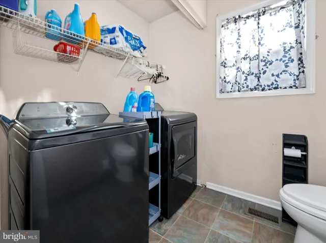 $399,900 | 11 Montceau Drive, Newark, DE 19702