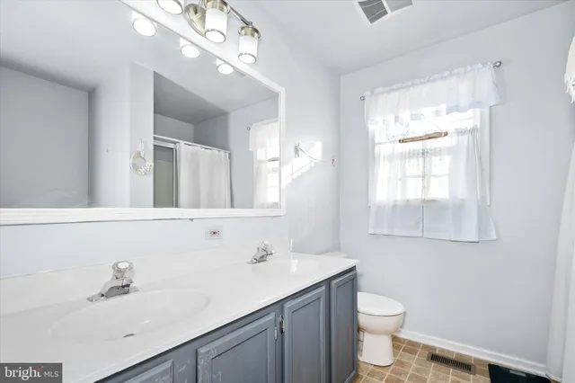 $399,900 | 11 Montceau Drive, Newark, DE 19702