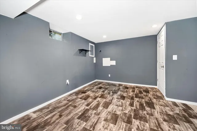 $399,900 | 11 Montceau Drive, Newark, DE 19702