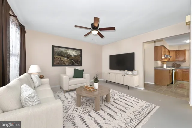 $399,900 | 11 Montceau Drive, Newark, DE 19702