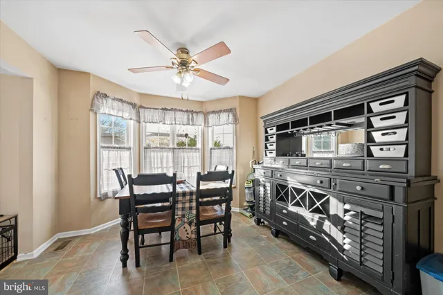 $399,900 | 11 Montceau Drive, Newark, DE 19702