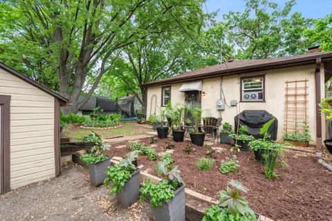 $199,000 | 3331 Beard Avenue North, Robbinsdale, MN 55422