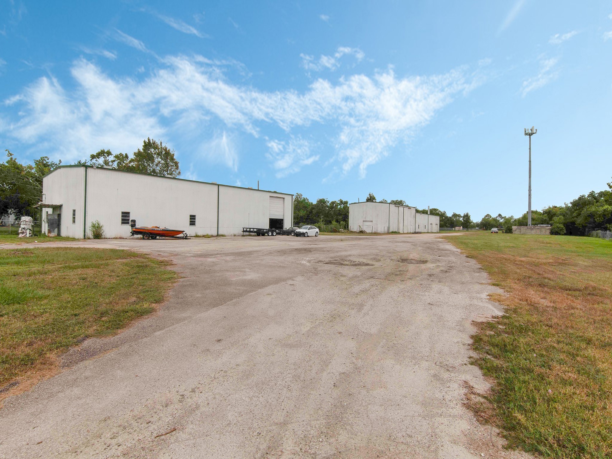 3149 Harkey Road Pearland, TX 77584 - Photo 7 of 14 a view of a open area