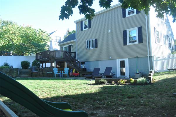 34 Brae Road Weymouth, MA 02191 - Photo 3 of 11