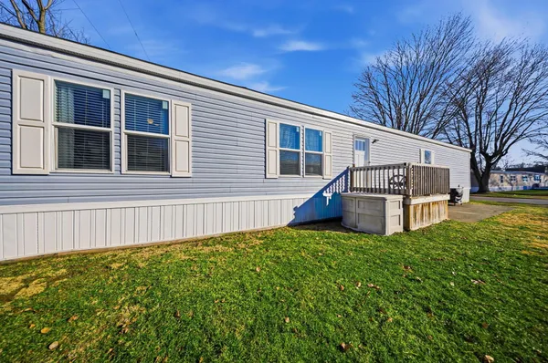 $79,500 | 27 Colony Drive, Fredericktown, OH 43019