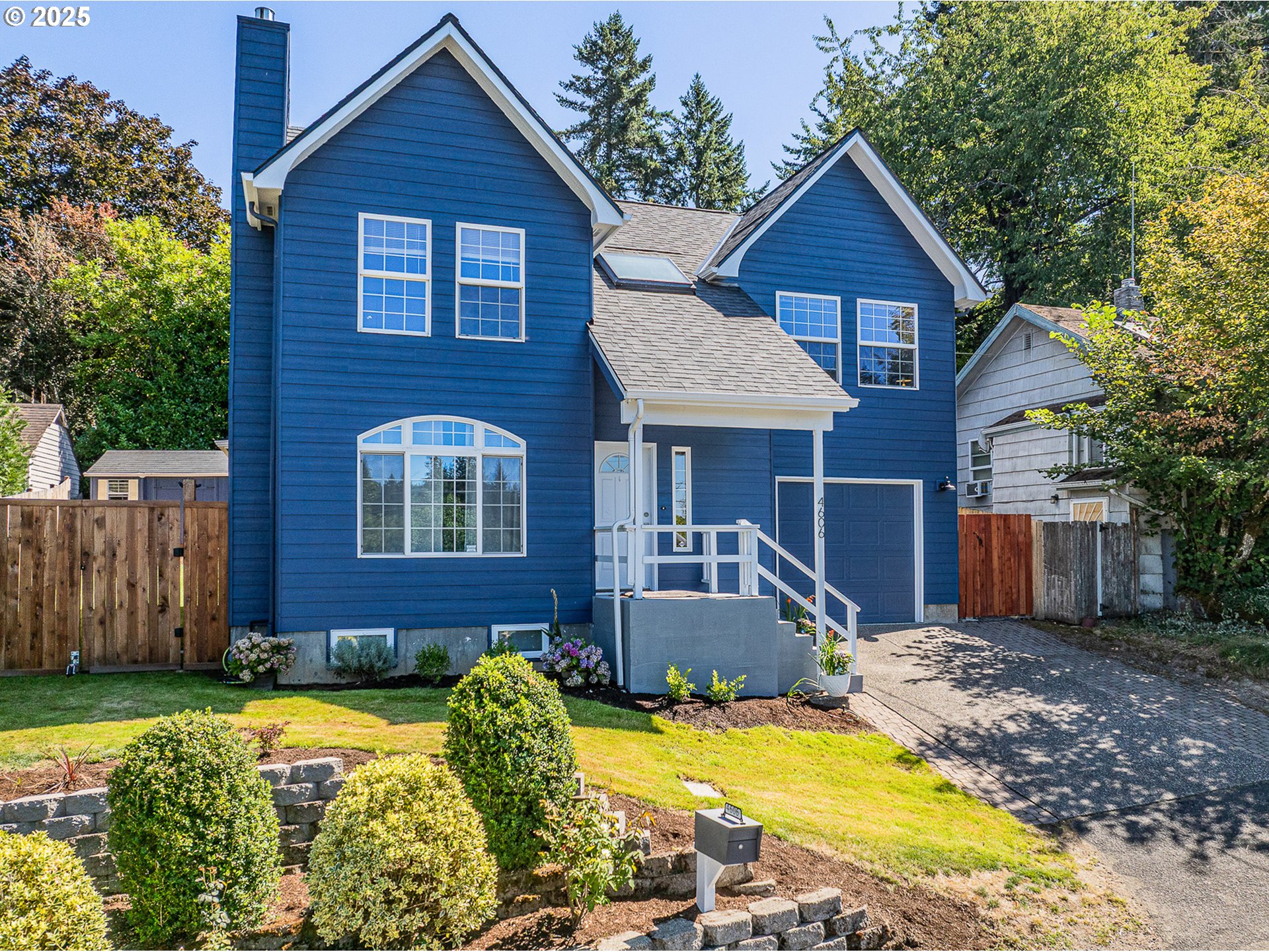 4606 Southwest Martha Street Portland, OR 97221 - Photo 1 of 40 Gallery Image 1
