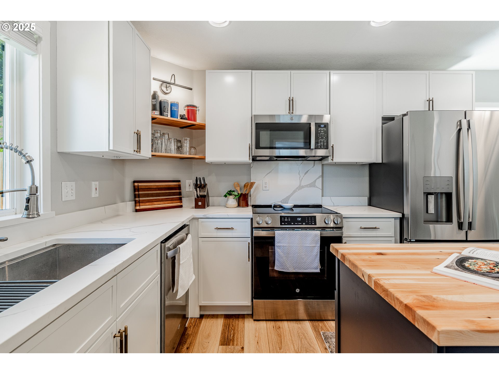 4606 Southwest Martha Street Portland, OR 97221 - Photo 14 of 40 Gallery Image 14