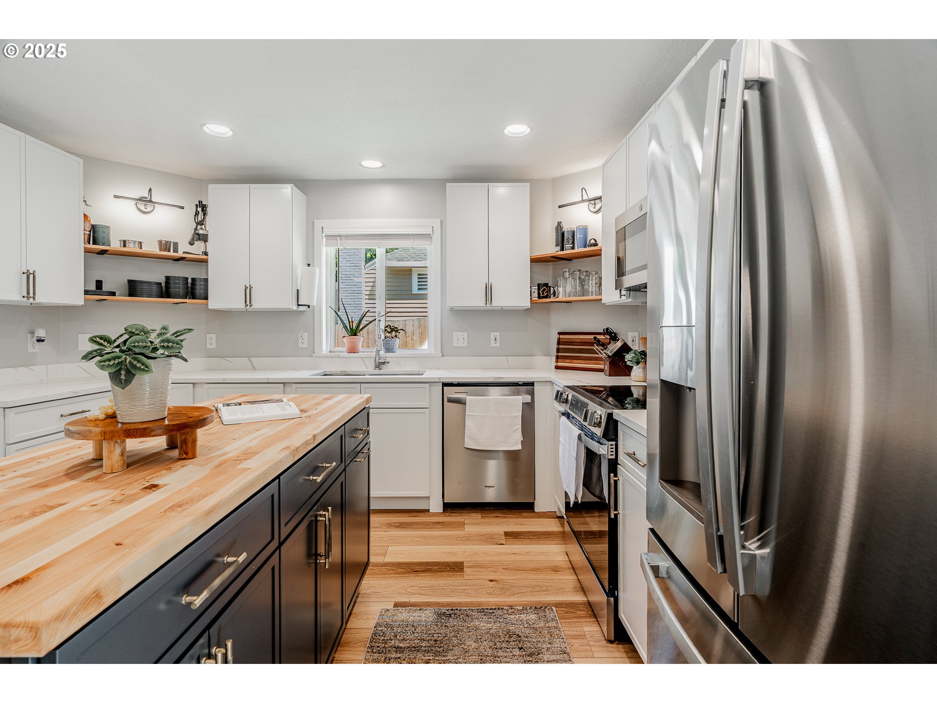 4606 Southwest Martha Street Portland, OR 97221 - Photo 15 of 40 Gallery Image 15