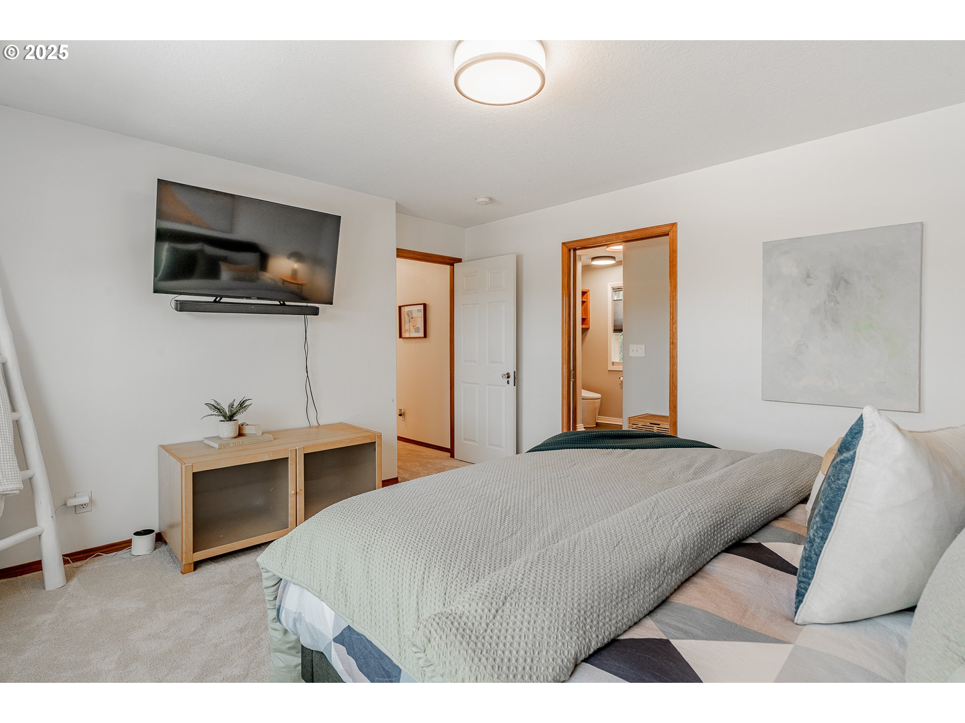 4606 Southwest Martha Street Portland, OR 97221 - Photo 23 of 40 Gallery Image 23