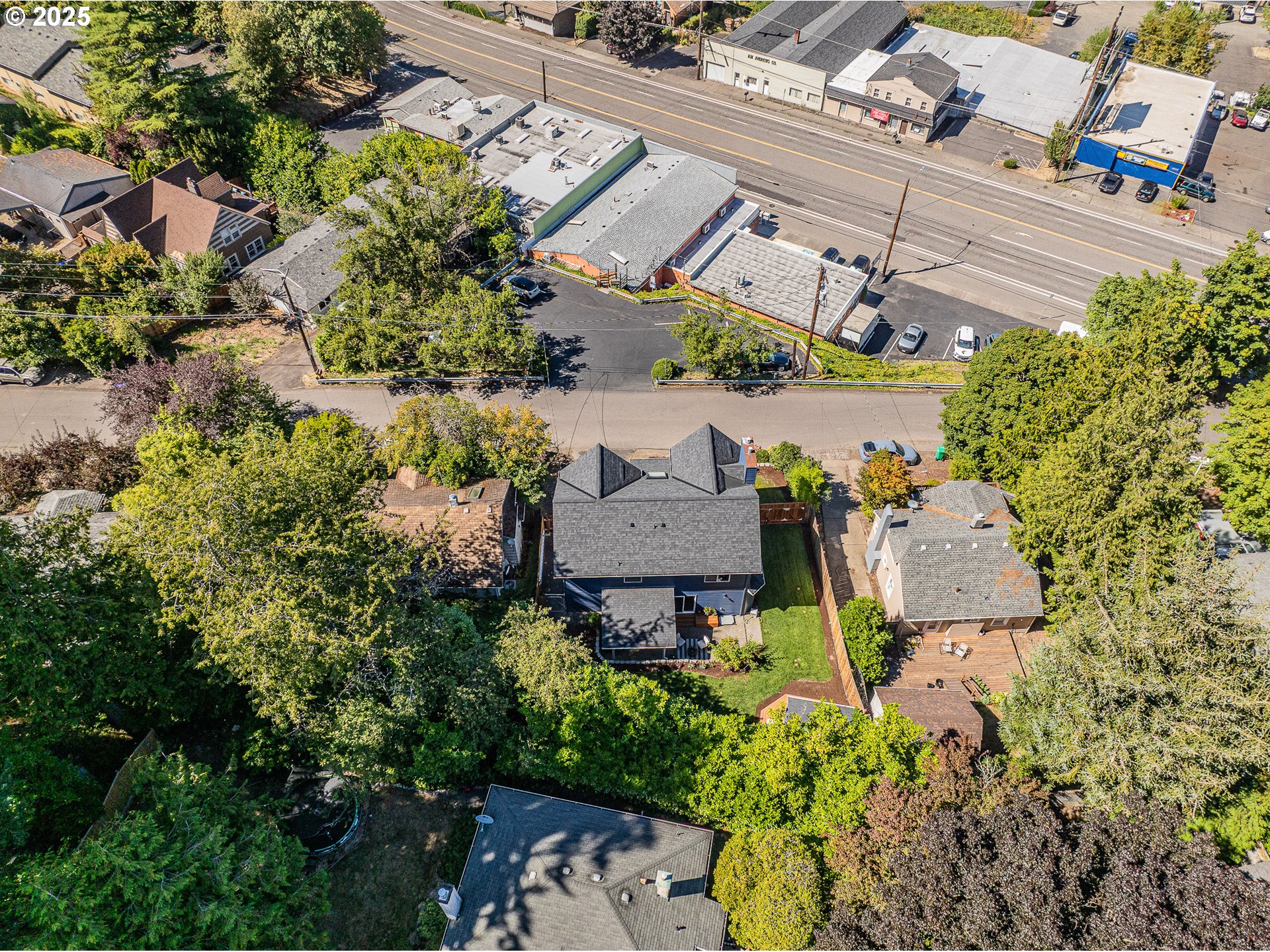 4606 Southwest Martha Street Portland, OR 97221 - Photo 36 of 40 Gallery Image 36
