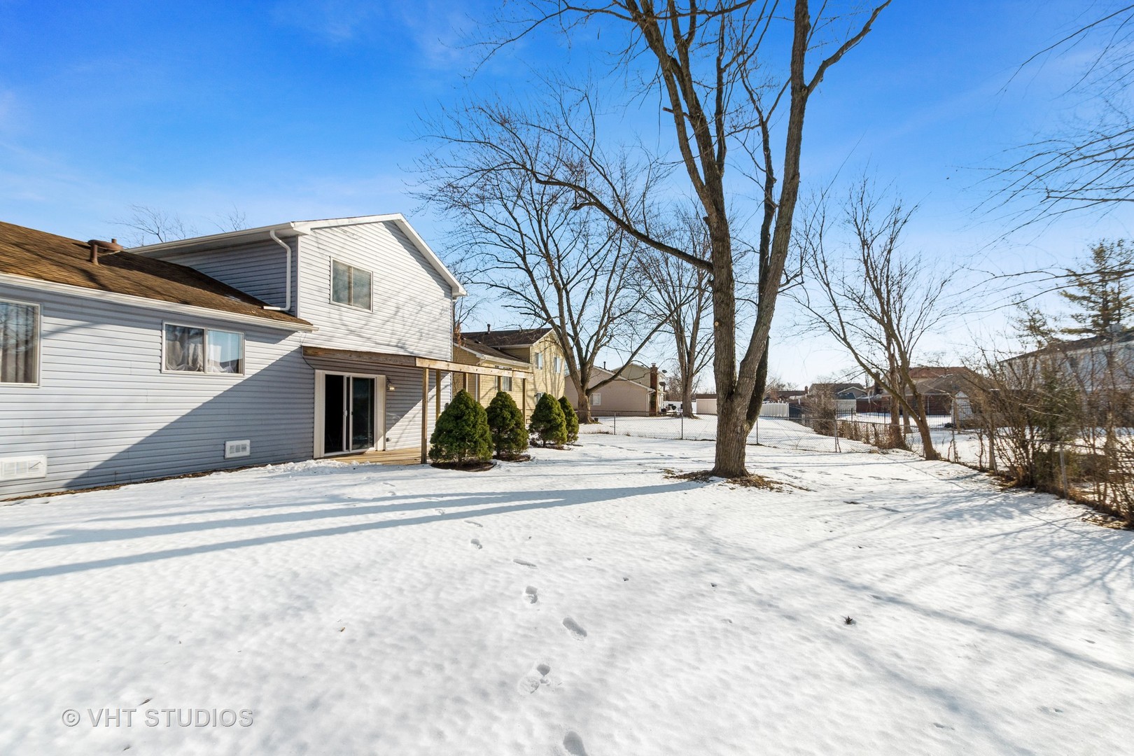 130 Oriole Road Matteson, IL 60443 - Photo 18 of 19 a view of road with large trees