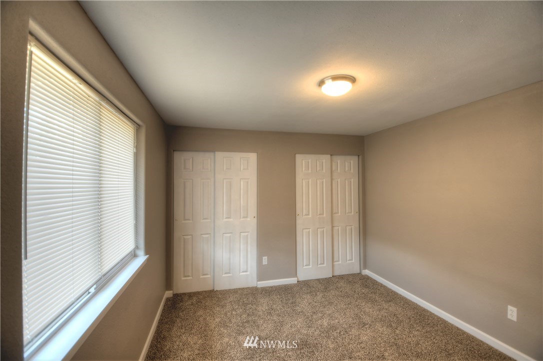 4910 Offut Lake Road Southeast Tenino, WA 98589 - Photo 14 of 22 Gallery Image 14
