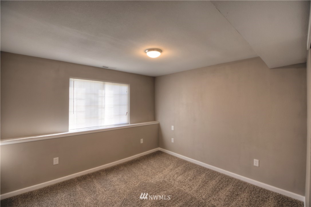 4910 Offut Lake Road Southeast Tenino, WA 98589 - Photo 15 of 22 Gallery Image 15