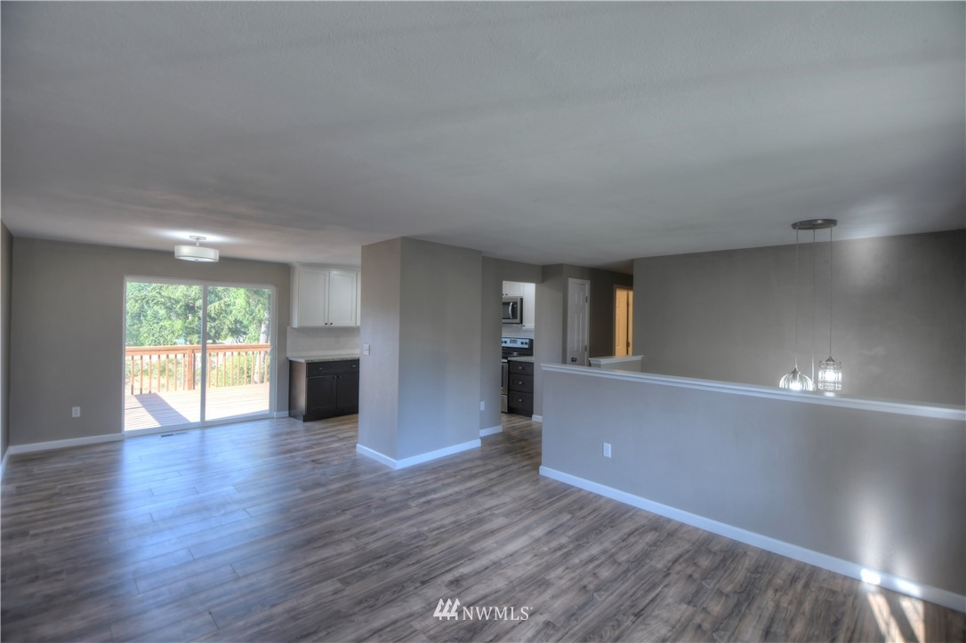 4910 Offut Lake Road Southeast Tenino, WA 98589 - Photo 3 of 22 Gallery Image 3