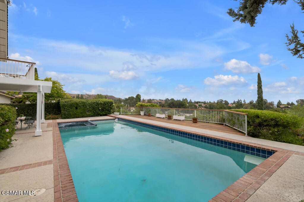 19364 Pauma Valley Drive Porter Ranch, CA 91326 - Photo 2 of 53