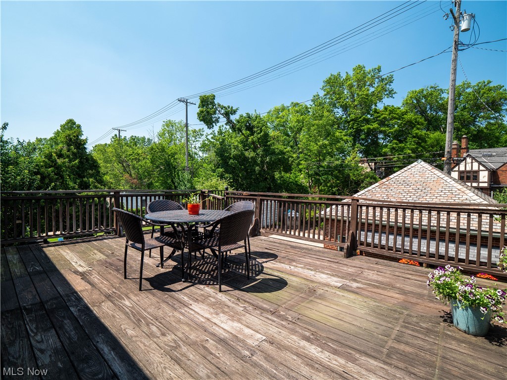 16729 Fernway Road Cleveland, OH 44120 - Photo 30 of 35 Gallery Image 30