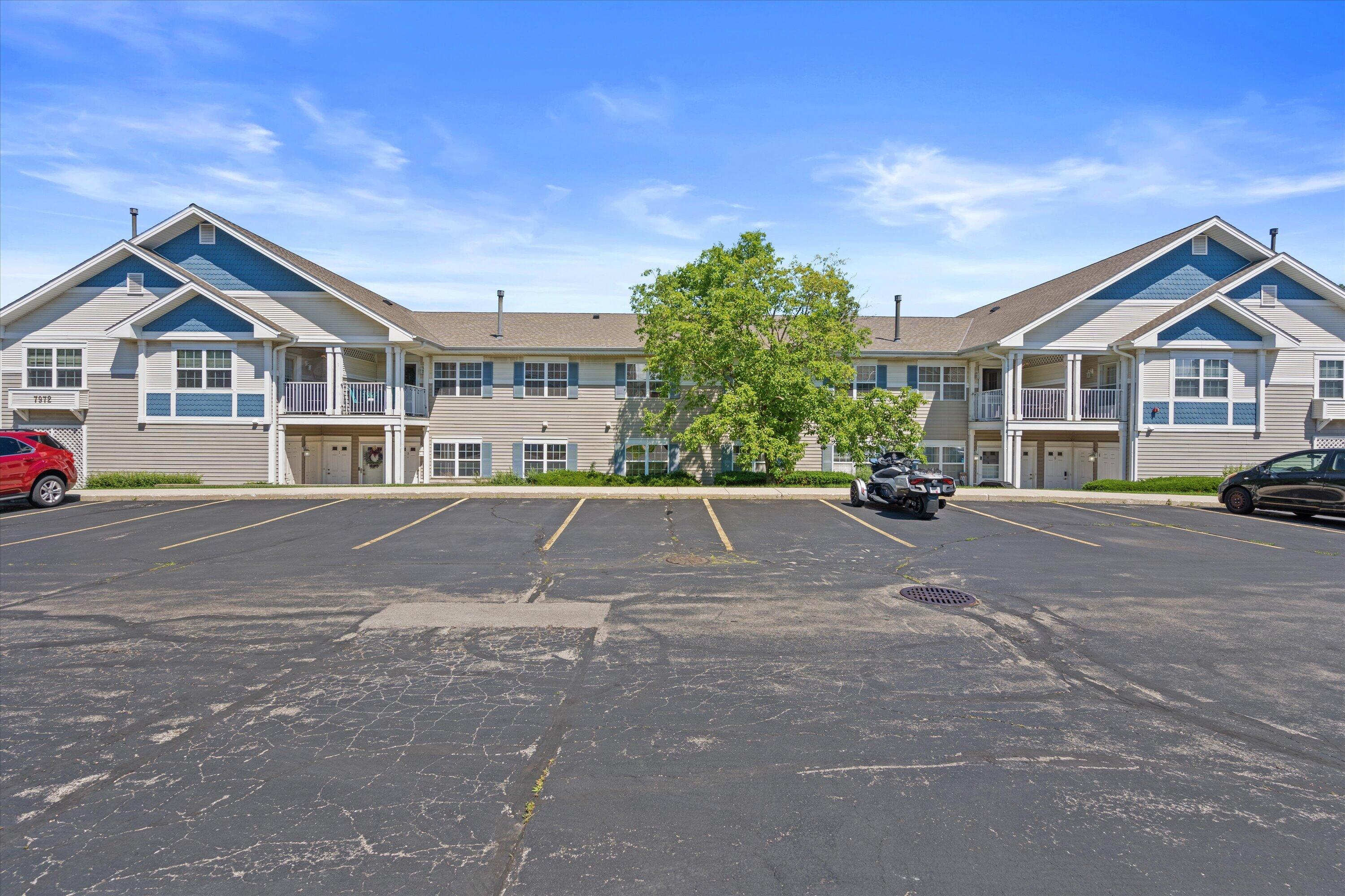 7972 North 107th Street Milwaukee, WI 53224 - Photo 37 of 43 parking - surface