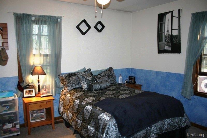 3594 Harrison Avenue Rochester, MI 48307 - Photo 15 of 22 Bedroom