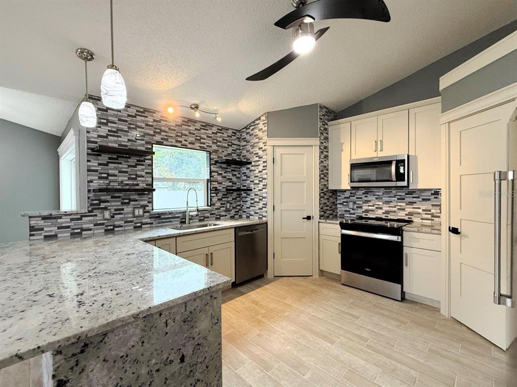 6172 Raleigh Street Spring Hill, FL 34606 - Photo 16 of 55