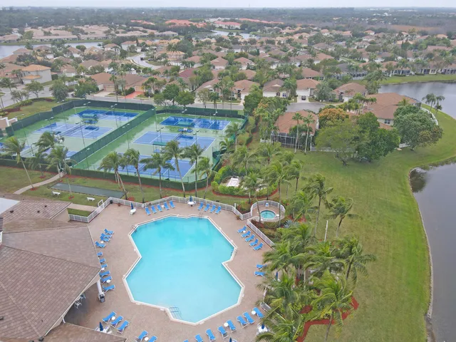 $549,000 | 2394 Kemps Bay, West Palm Beach, FL 33411