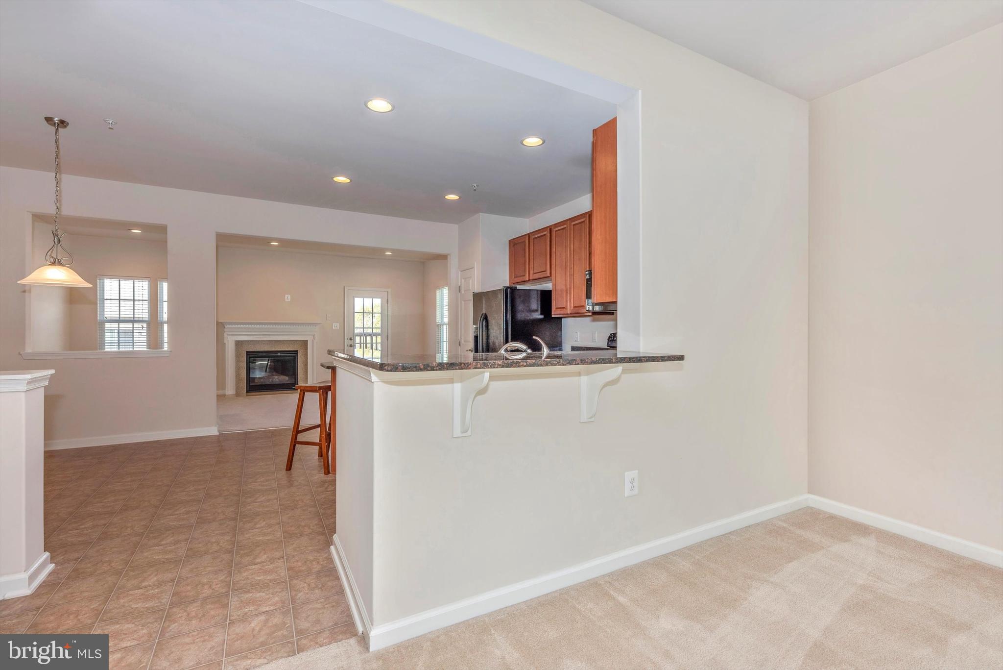 2066 Spring Run Circle Frederick, MD 21702 - Photo 7 of 32 Kitchen