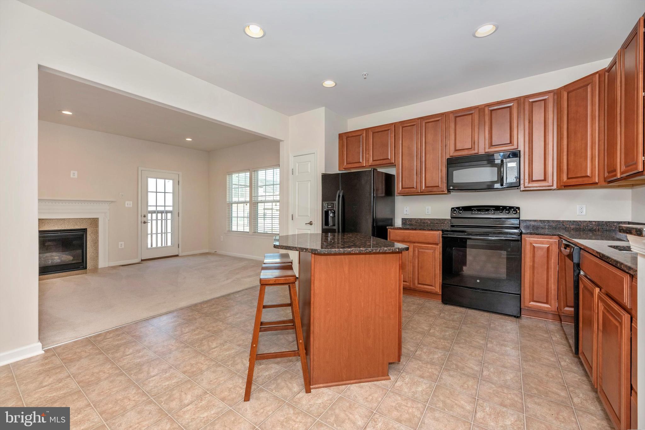 2066 Spring Run Circle Frederick, MD 21702 - Photo 10 of 32 Gallery Image 10