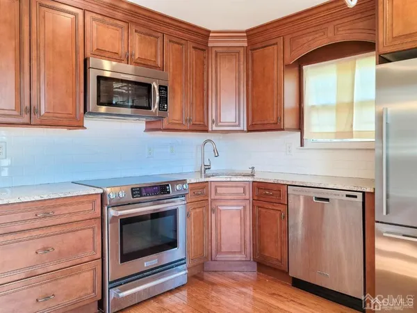 $2,500 | 2 D Aaron Burr Court, Monroe Township, NJ 08831