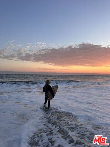 $8,999 | 11422 Tongareva Street, Malibu, CA 90265