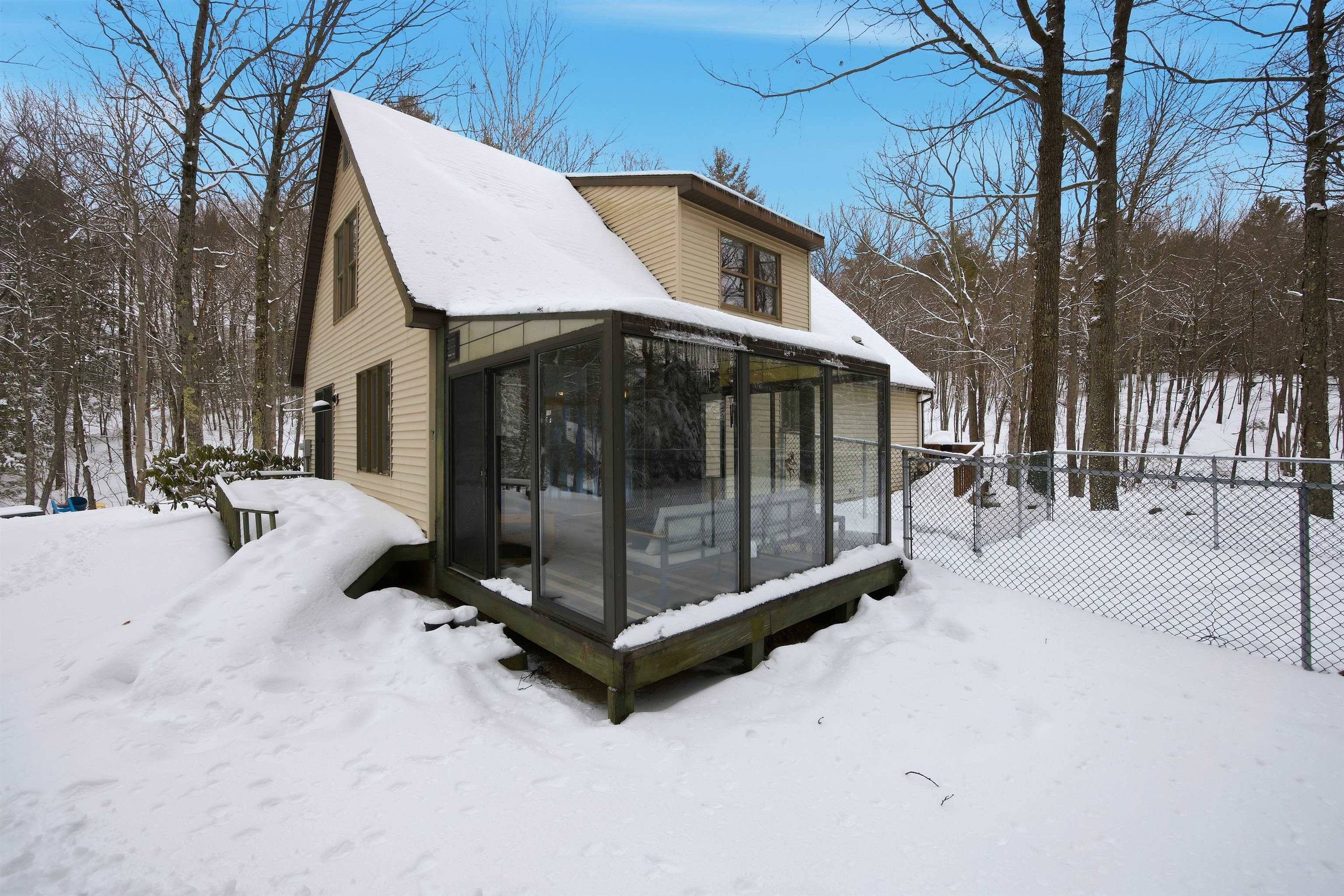 29 South Bow Dunbarton Road Bow, NH 03304 - Photo 4 of 60