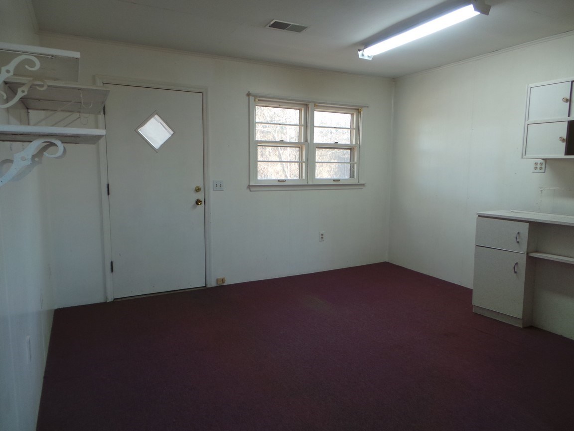 1806 Ford Road Gaffney, SC 29340 - Photo 12 of 25